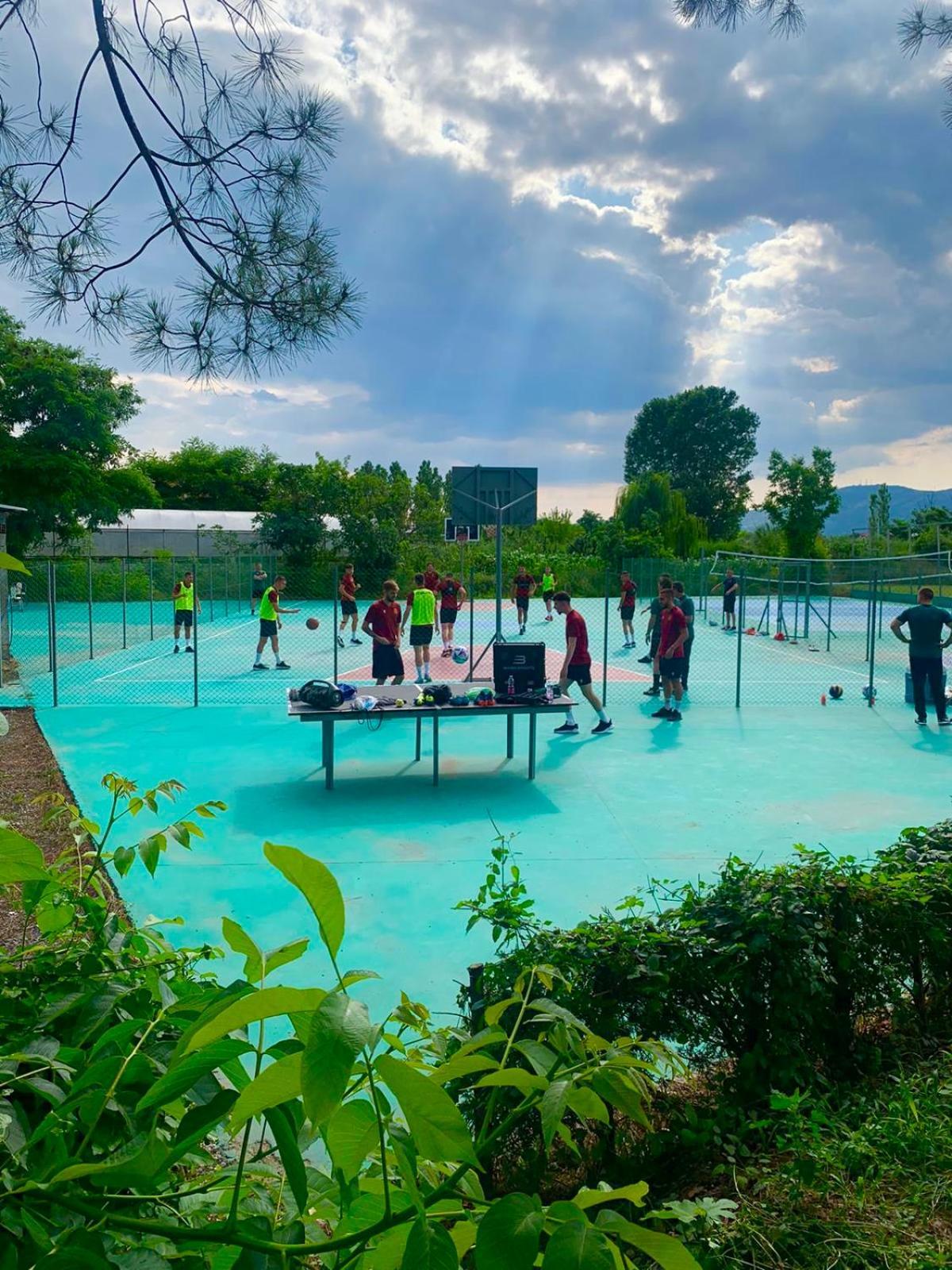 Kriva Resort 엘바산 외부 사진