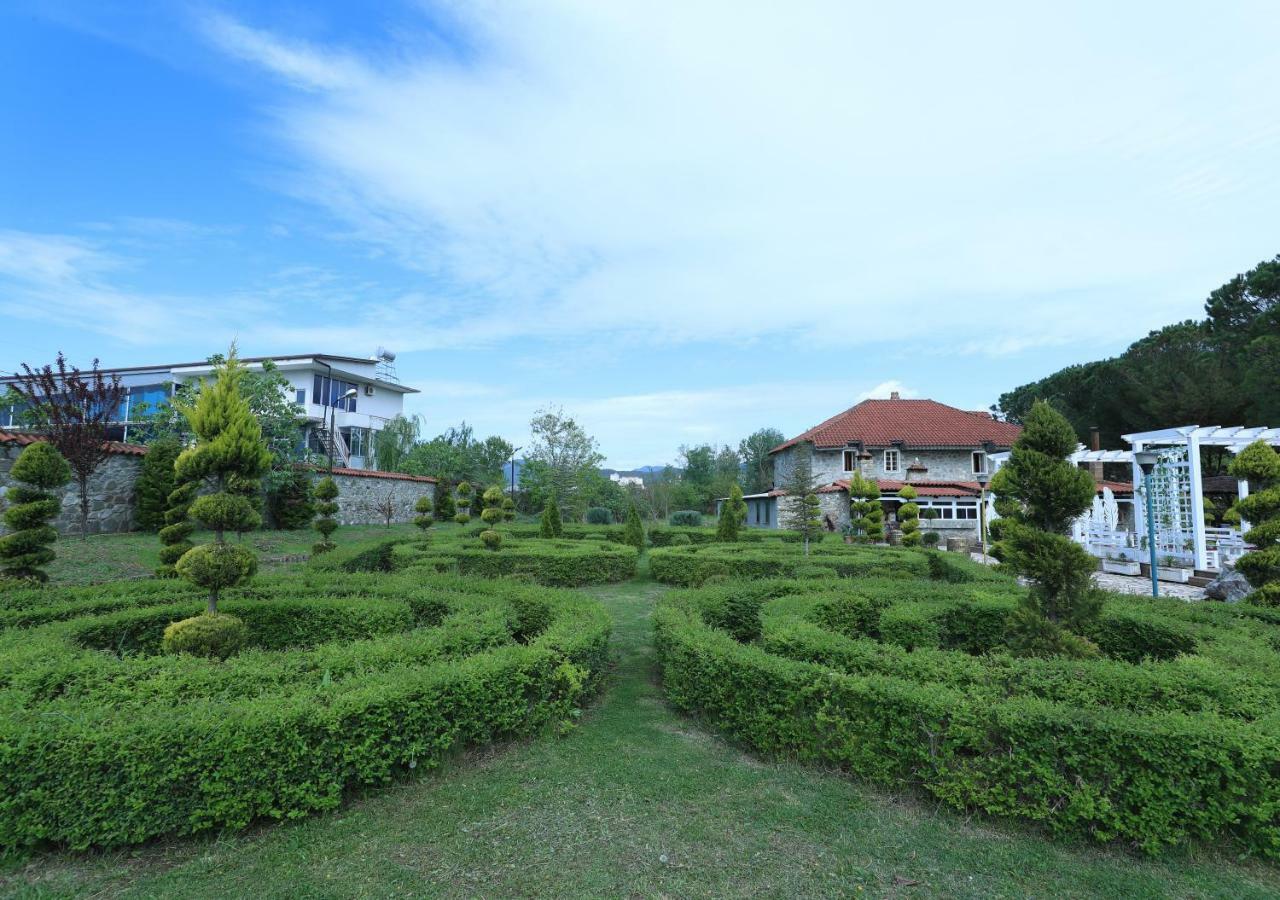 Kriva Resort 엘바산 외부 사진