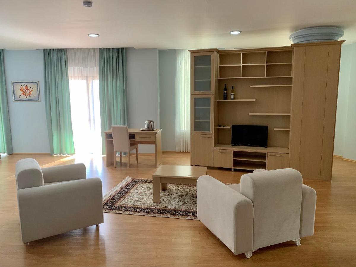 Kriva Resort 엘바산 외부 사진