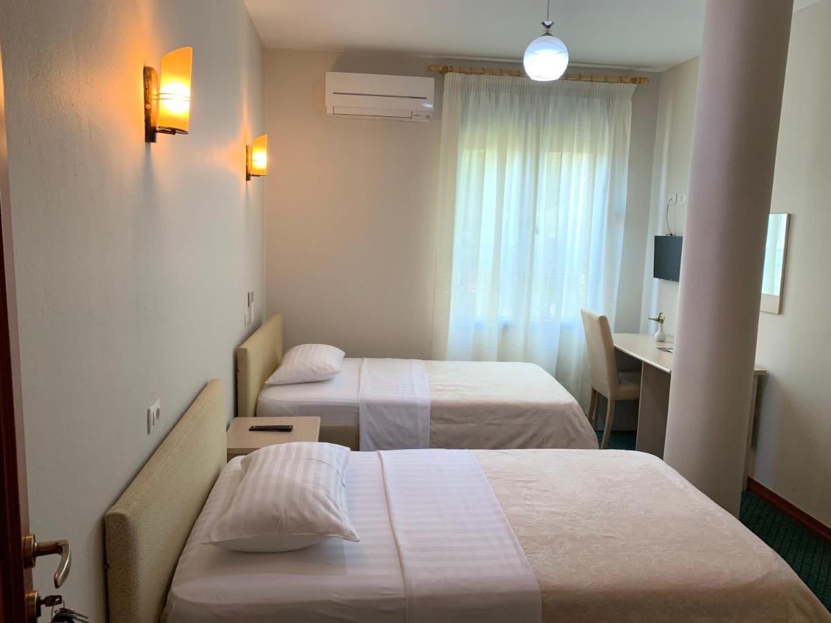 Kriva Resort 엘바산 외부 사진